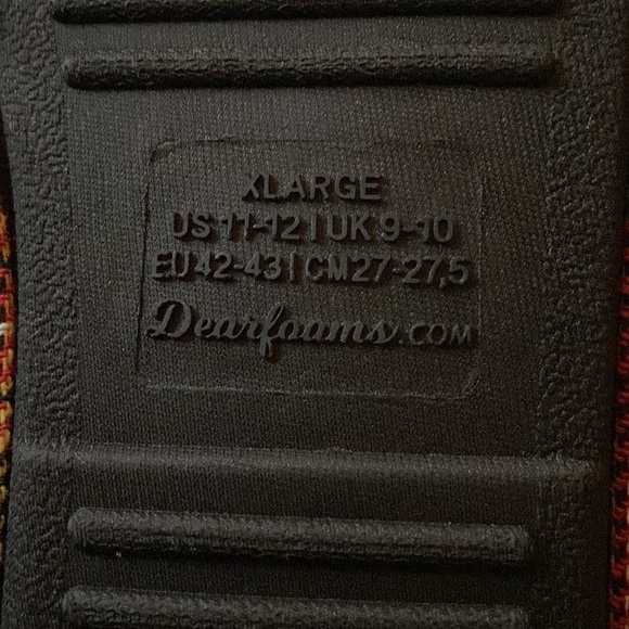 NEW Dearfoams “mama bear” plaid slippers (9/10 and 11/12) - Picture 9 of 10